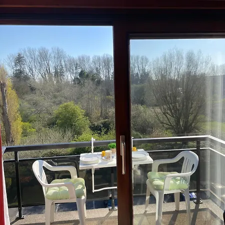 White Chateau Met Parking En Zonnig Balkon * Koksijde